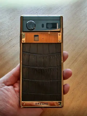 C63z7RIg6C9J3col.jpg
