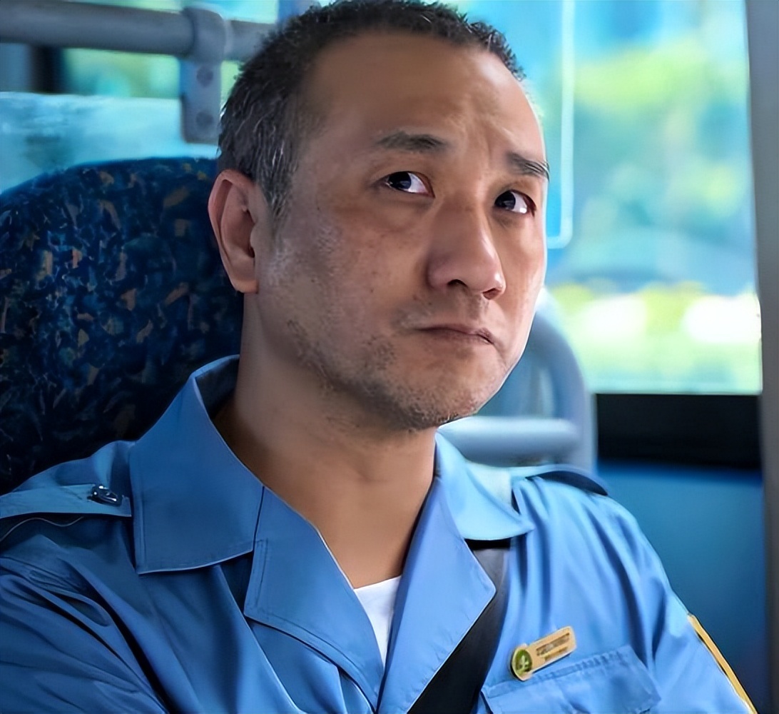 ONGAhnIh2GCQAN54.jpg