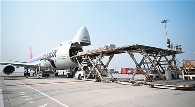 lBv7Kb0PVv7BK8k0.jpg