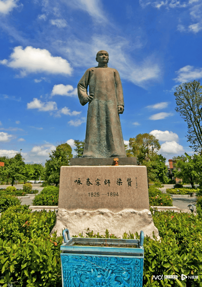 hxgE88MUC7X7eGe7.jpg